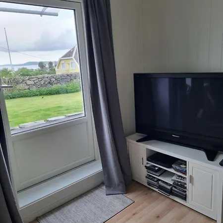 Not Far From Famous Pulpit Rock And Stavanger Lejlighed Jørpeland